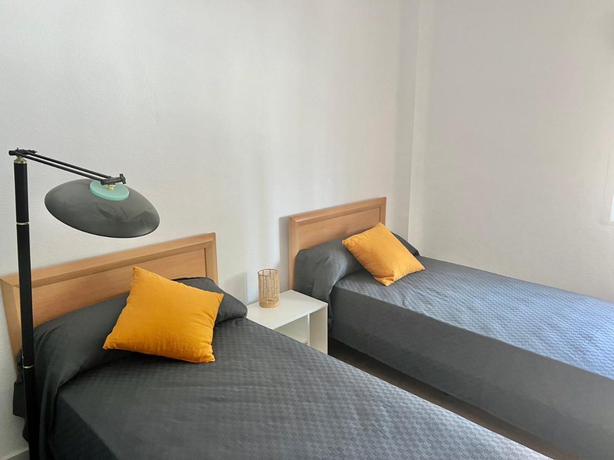 Апартаменты Apartamento Miralmar Аликанте Экстерьер фото